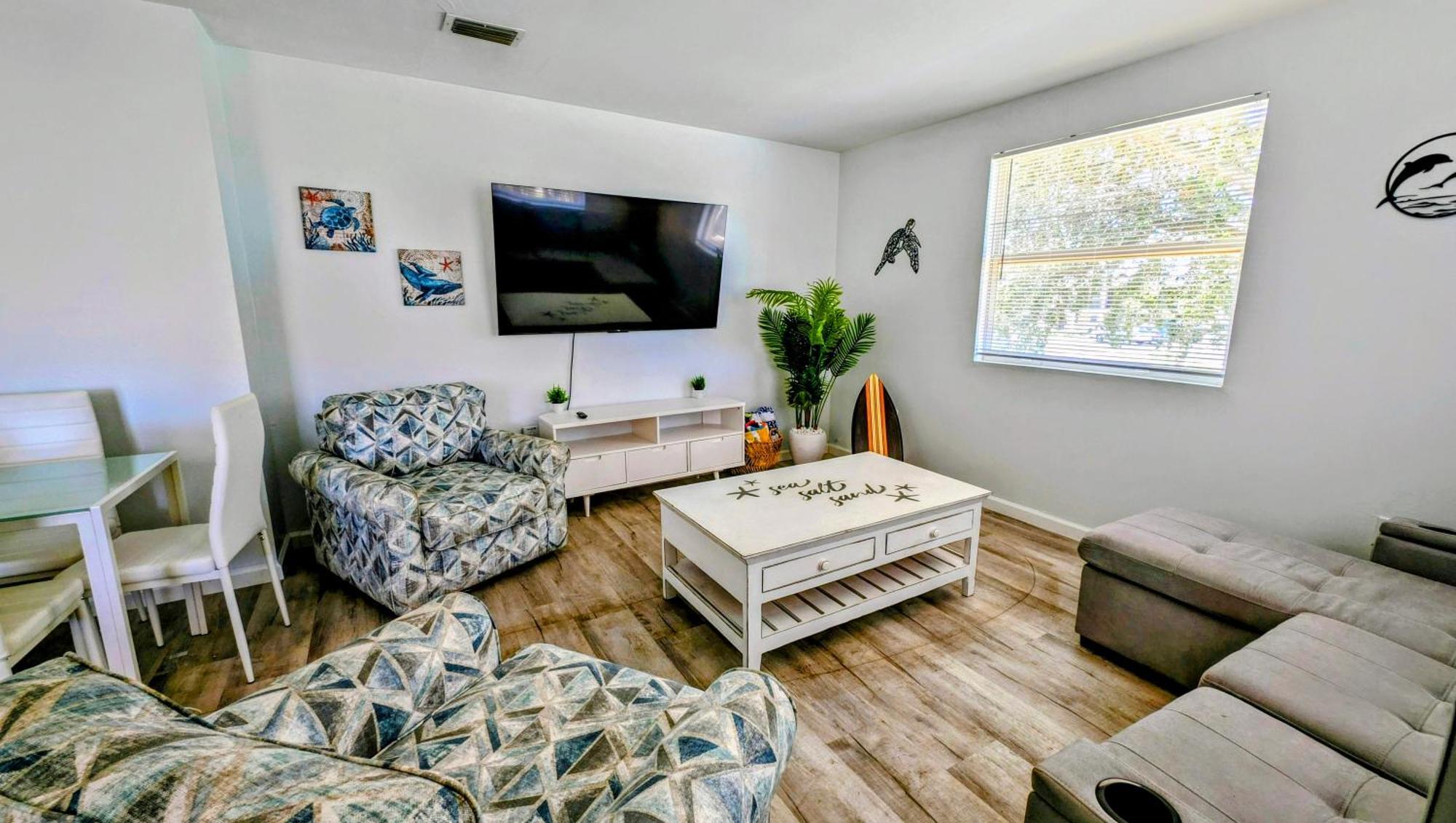 Tropical Retreat B Apartment Clearwater Beach Exterior photo